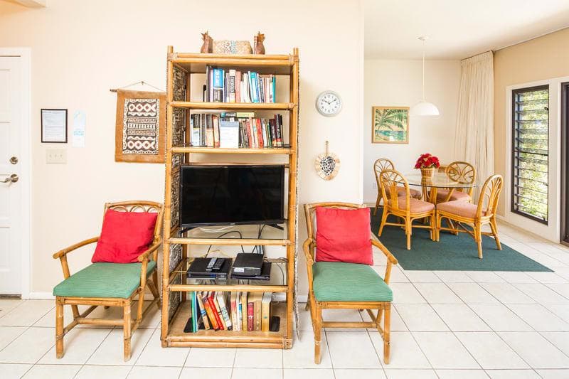 Condo in LIHUE, KAUAI · ★4.89 · 1 bedroom · 1 bed · 1.5 private baths - Photo 2