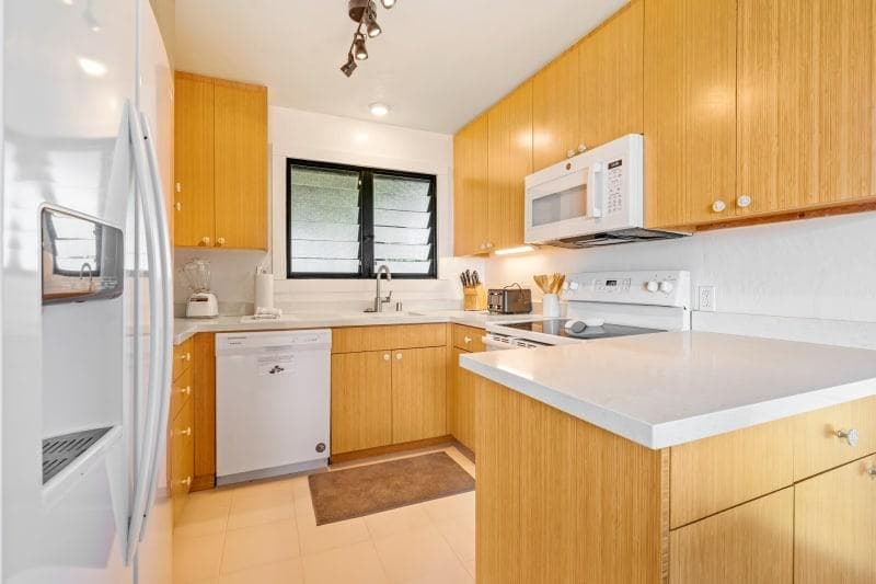 Condo in LIHUE, KAUAI · ★4.69 · 3 bedrooms · 4 beds · 2 baths - Photo 5