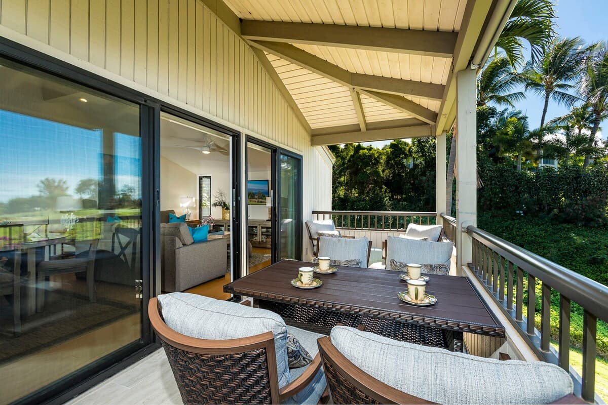 Condo in Kihei · ★4.79 · 2 bedrooms · 3 beds · 2 baths - Photo 4