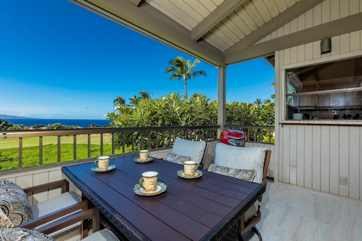 Condo in Kihei · ★4.79 · 2 bedrooms · 3 beds · 2 baths - Photo 1