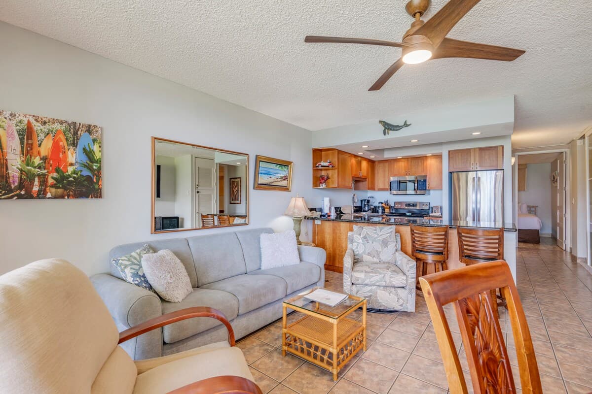 Condo in Lahaina · ★4.78 · 2 bedrooms · 3 beds · 2 shared baths - Photo 5