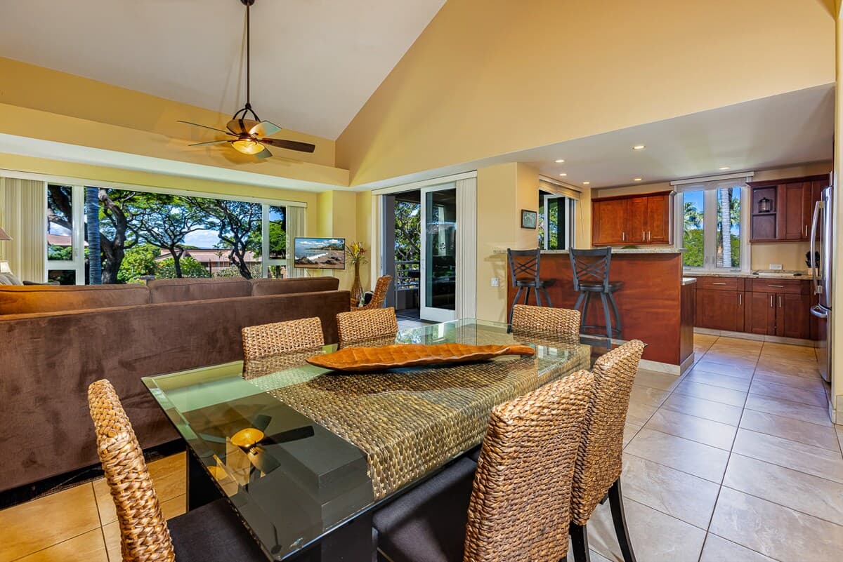 Condo in Kihei · ★4.79 · 2 bedrooms · 2 beds · 2 shared baths - Photo 5