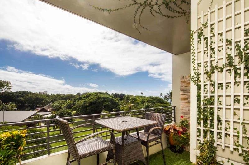 Condo in Honolulu · ★4.67 · Studio · 1 bed · 1 private bath - Photo 1