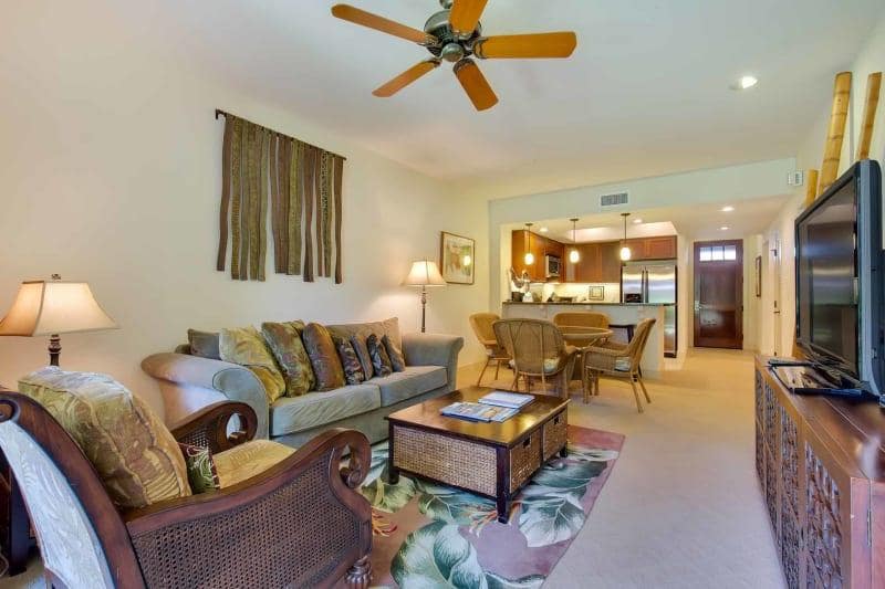 Condo in WAIKOLOA · ★4.7 · 2 bedrooms · 4 beds · 2 baths - Photo 2