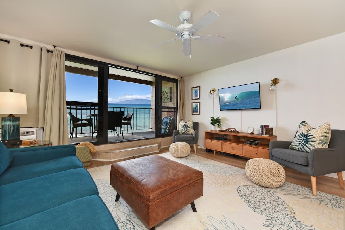 Condo in Lahaina · ★4.81 · 1 bedroom · 2 beds · 1 bath - Photo 5