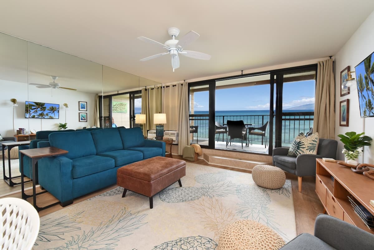 Condo in Lahaina · ★4.81 · 1 bedroom · 2 beds · 1 bath - Photo 1
