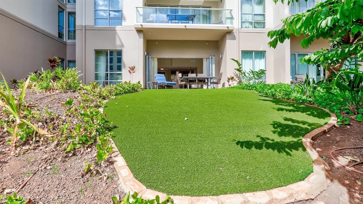 Condo in Kaanapali · ★4.83 · 1 bedroom · 2 beds · 1 bath - Photo 5