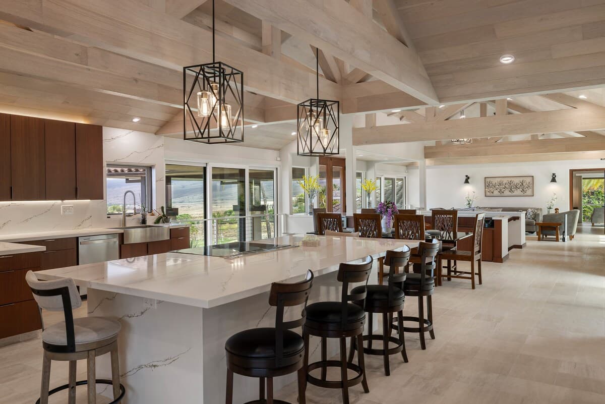 Home in Waimea · ★4.57 · 5 bedrooms · 7 beds · 5 baths - Photo 5