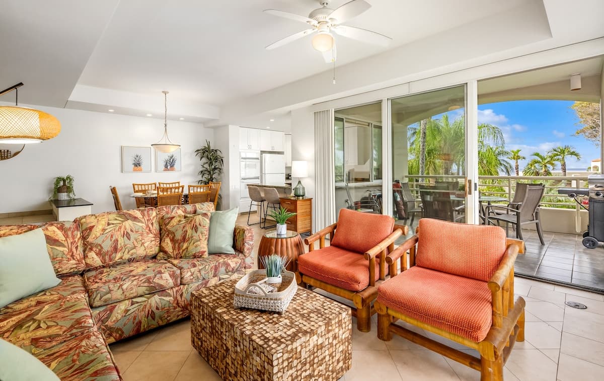 Condo in Kihei · ★4.86 · 2 bedrooms · 4 beds · 2 baths - Photo 1