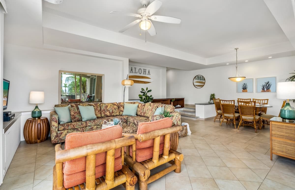 Condo in Kihei · ★4.86 · 2 bedrooms · 4 beds · 2 baths - Photo 3