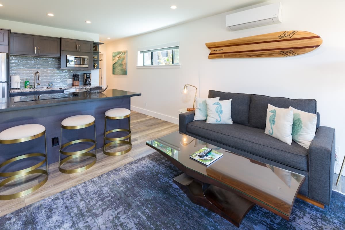Home in Kihei · ★4.95 · 1 bedroom · 2 beds · 1 bath - Photo 2