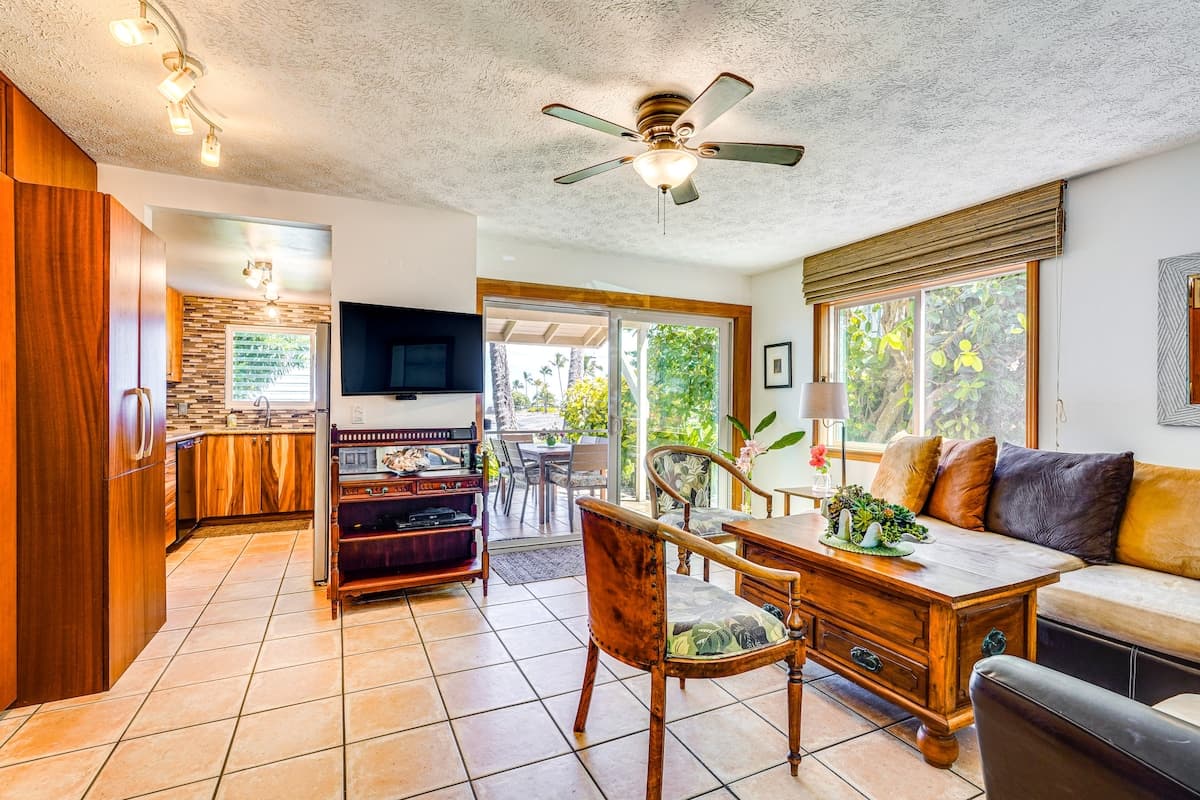 Townhouse in Kailua-Kona · ★4.73 · 2 bedrooms · 3 beds · 2 baths - Photo 4