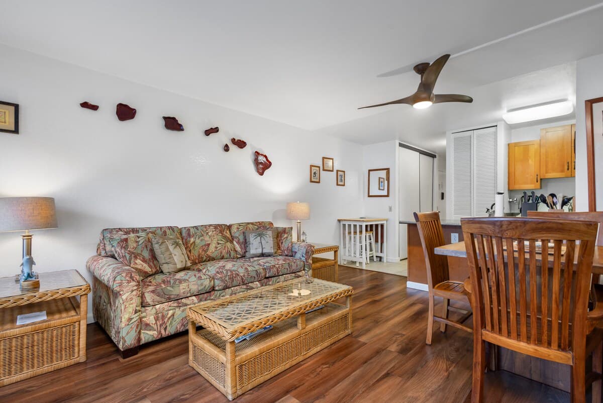 Condo in Kihei · ★4.25 · 1 bedroom · 2 beds · 1 bath - Photo 2