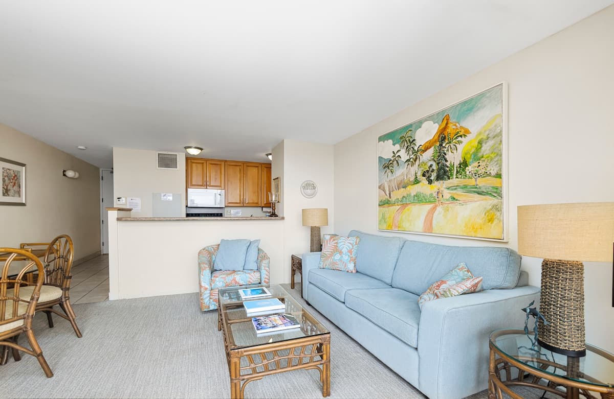 Condo in Kihei · ★4.92 · 1 bedroom · 2 beds · 1 bath - Photo 5