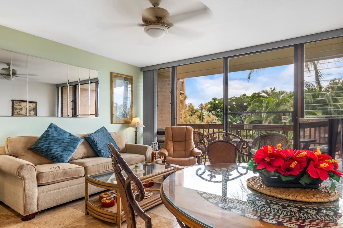 Condo in Kihei · ★5.0 · 1 bedroom · 1 bed · 1 shared bath - Photo 5