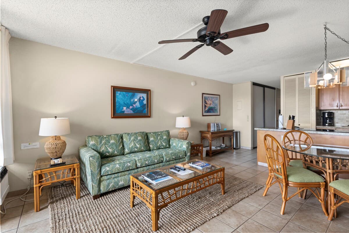 Condo in Kihei · ★4.5 · 1 bedroom · 2 beds · 1 shared bath - Photo 2
