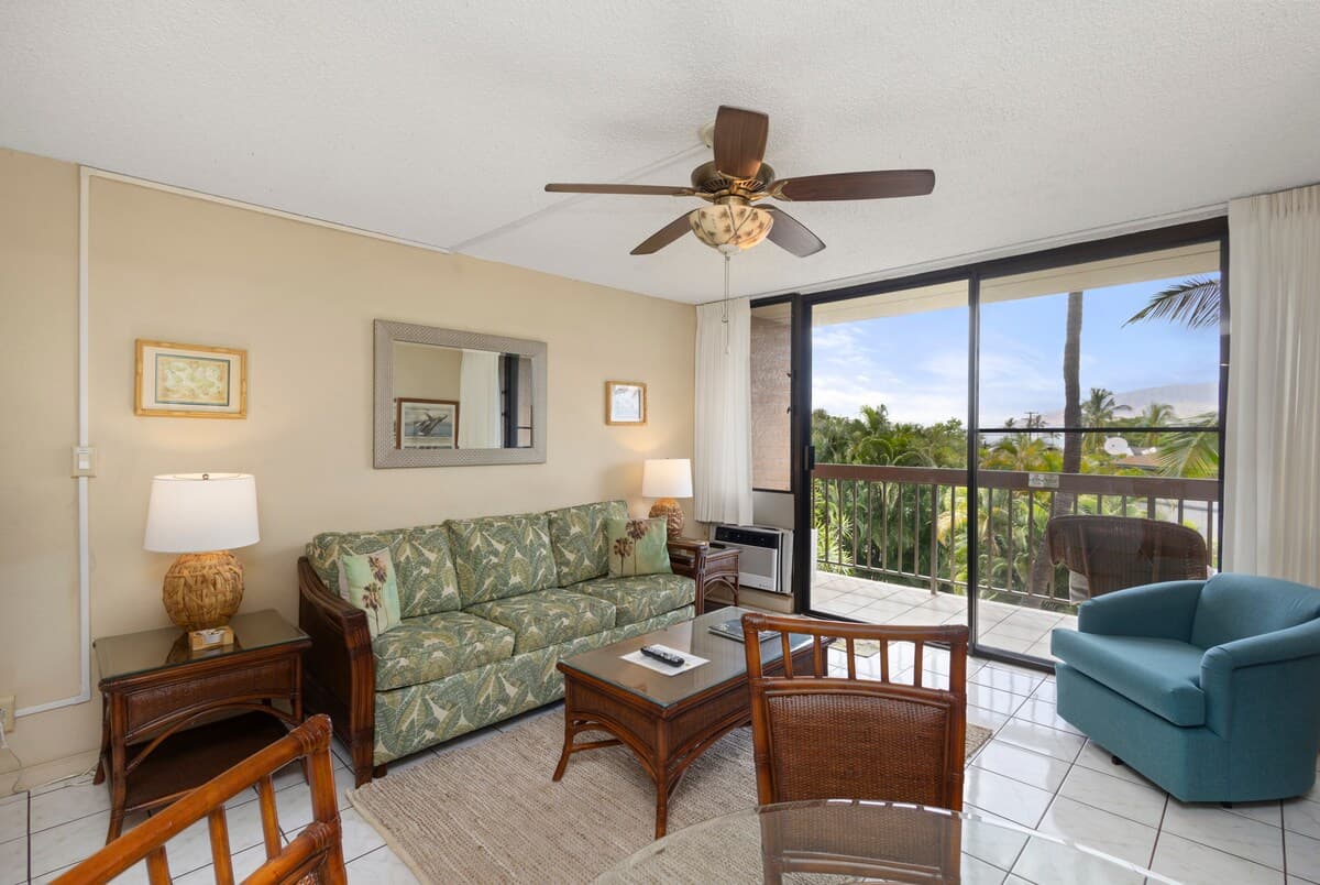 Condo in Kihei · ★4.17 · 1 bedroom · 2 beds · 1 bath - Photo 1