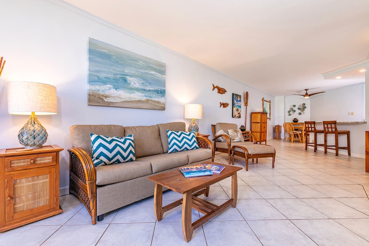 Condo in Kihei · ★4.67 · 1 bedroom · 2 beds · 1 shared bath - Photo 1