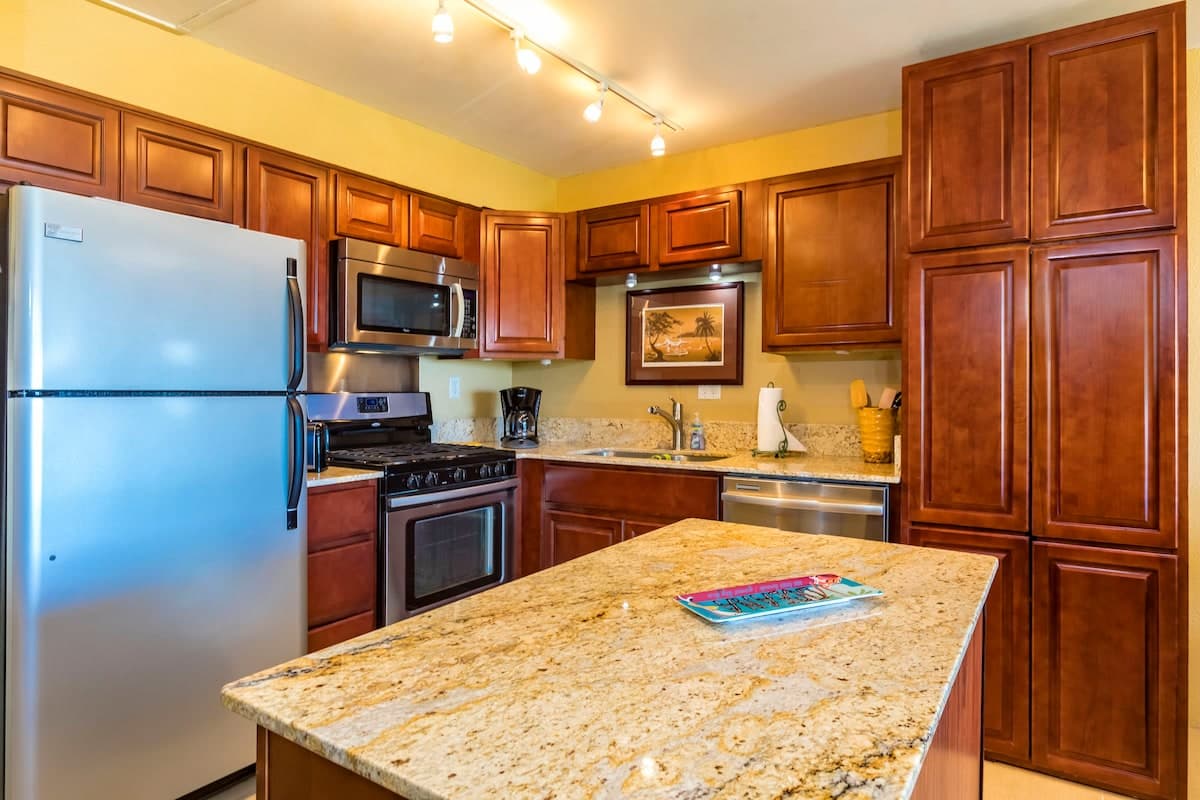 Condo in Kihei · ★4.75 · 1 bedroom · 1 bed · 1 bath - Photo 1