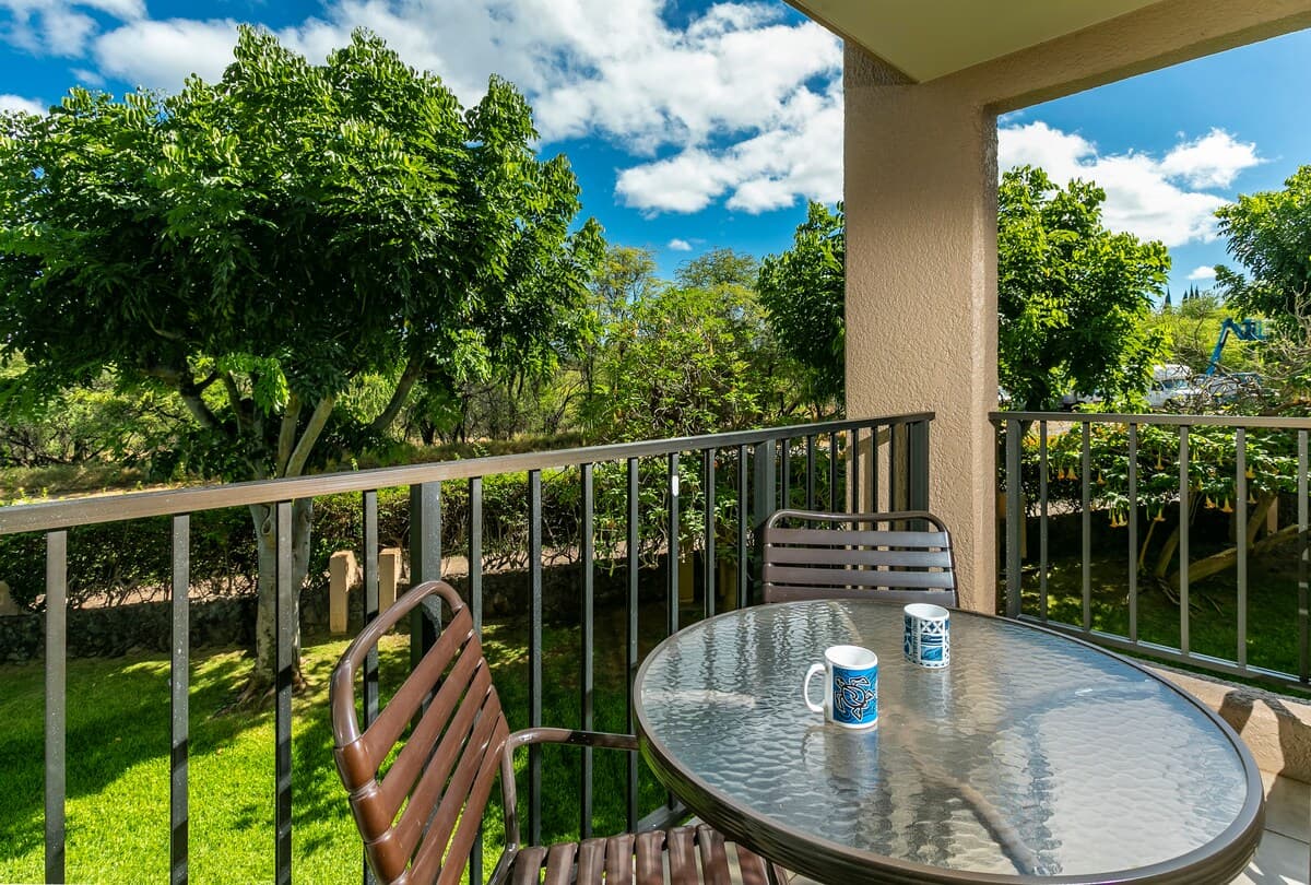 Condo in Kihei · ★4.4 · 1 bedroom · 2 beds · 2 baths - Photo 3