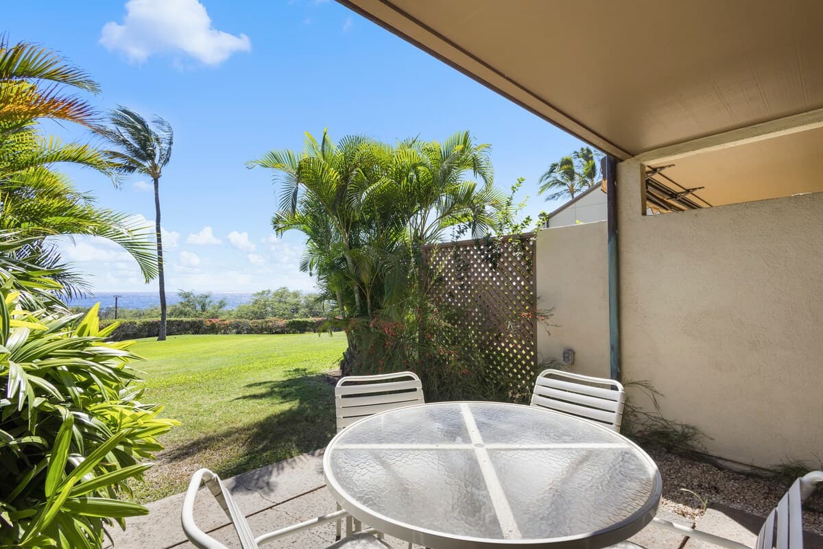 Condo in Kihei · ★4.5 · 1 bedroom · 2 beds · 2 baths - Photo 4