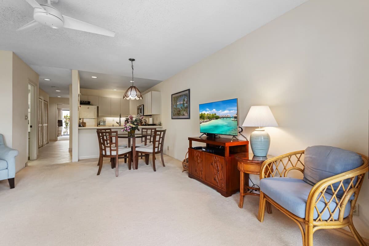Condo in Kihei · ★4.67 · 1 bedroom · 2 beds · 2 baths - Photo 5