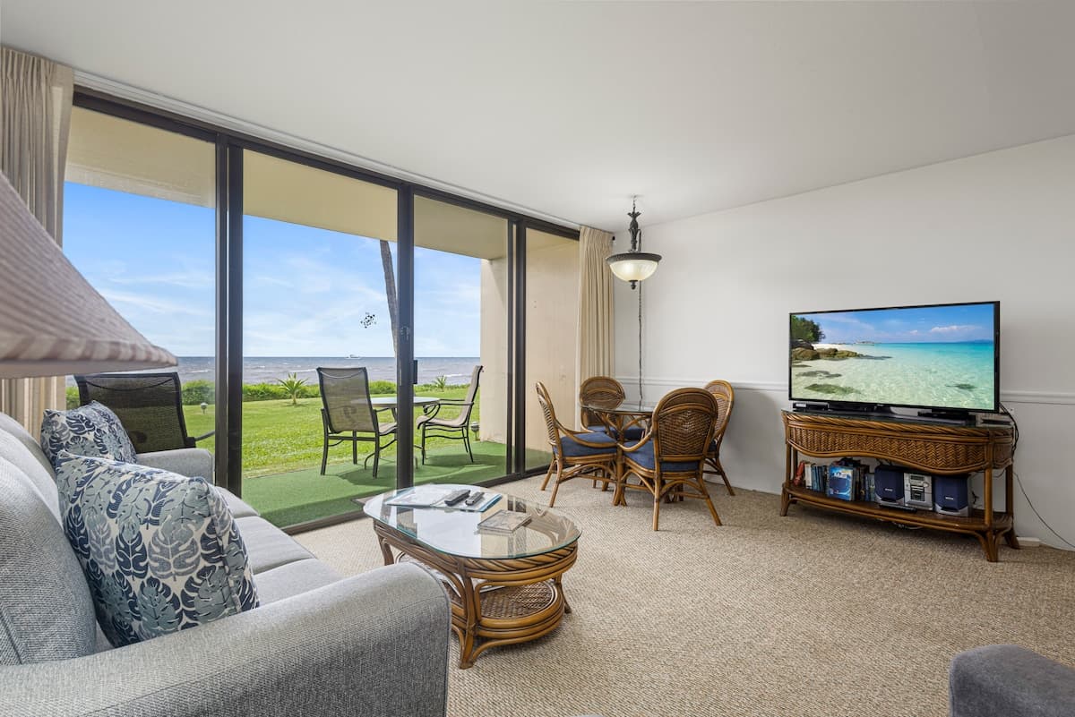 Condo in Kihei · ★5.0 · 1 bedroom · 2 beds · 1 bath - Photo 2