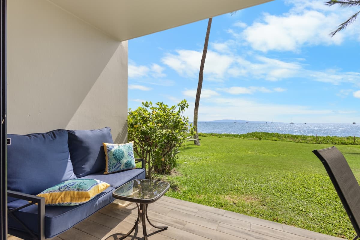 Condo in Kihei · ★5.0 · 1 bedroom · 2 beds · 1 bath - Photo 1
