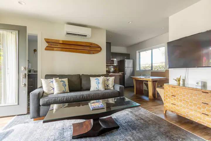 Home in Kihei · ★5.0 · 10 bedrooms · 10 beds · 10 baths - Photo 2