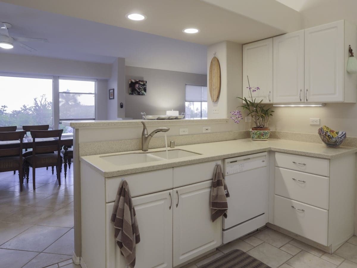 Home in Kailua-Kona · ★4.95 · 3 bedrooms · 4 beds · 2 baths - Photo 5