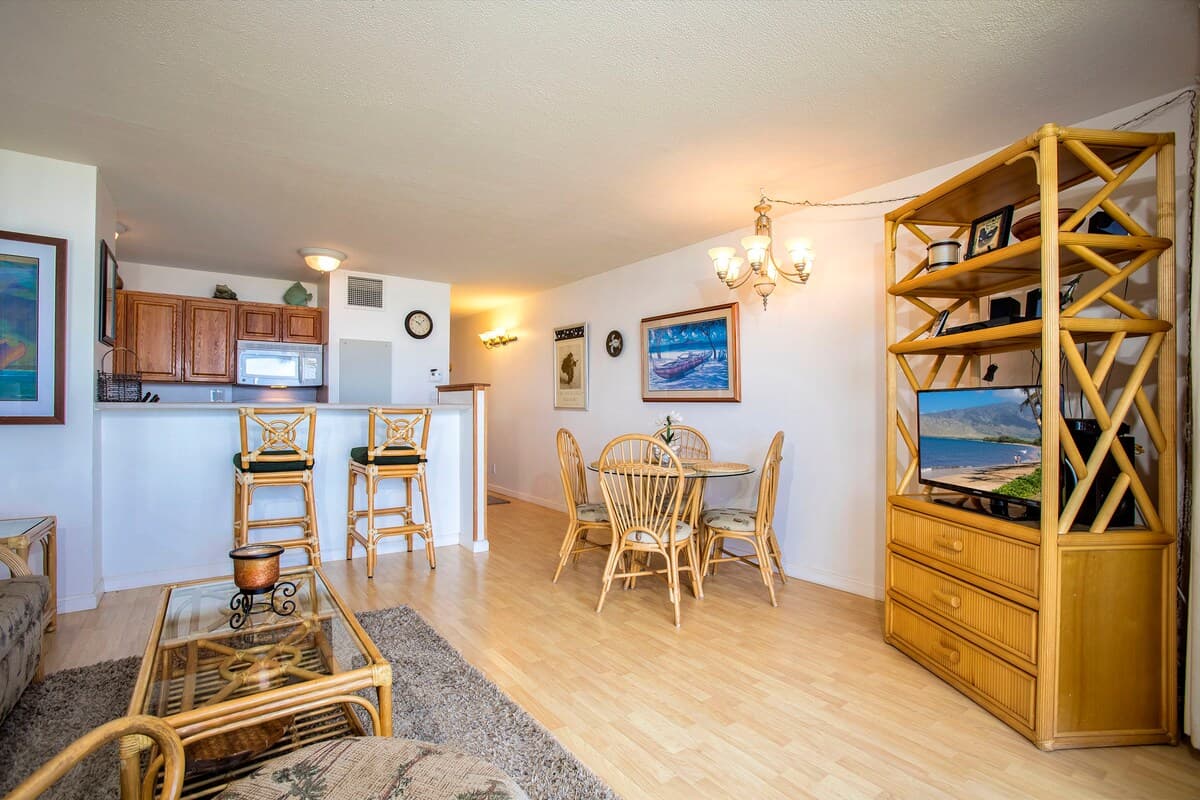 Condo in Kihei · ★4.6 · 1 bedroom · 2 beds · 1 bath - Photo 5