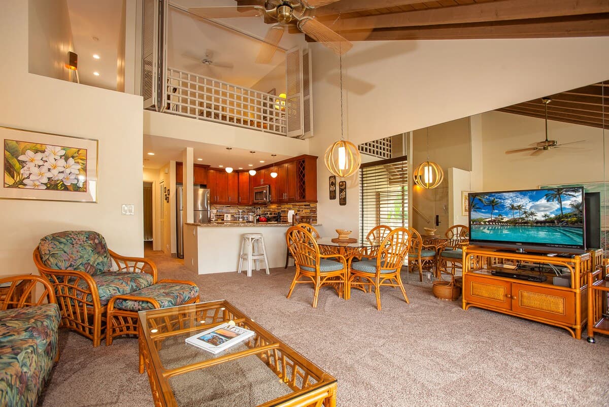 Condo in Kihei · ★4.82 · 2 bedrooms · 4 beds · 2 shared baths - Photo 4