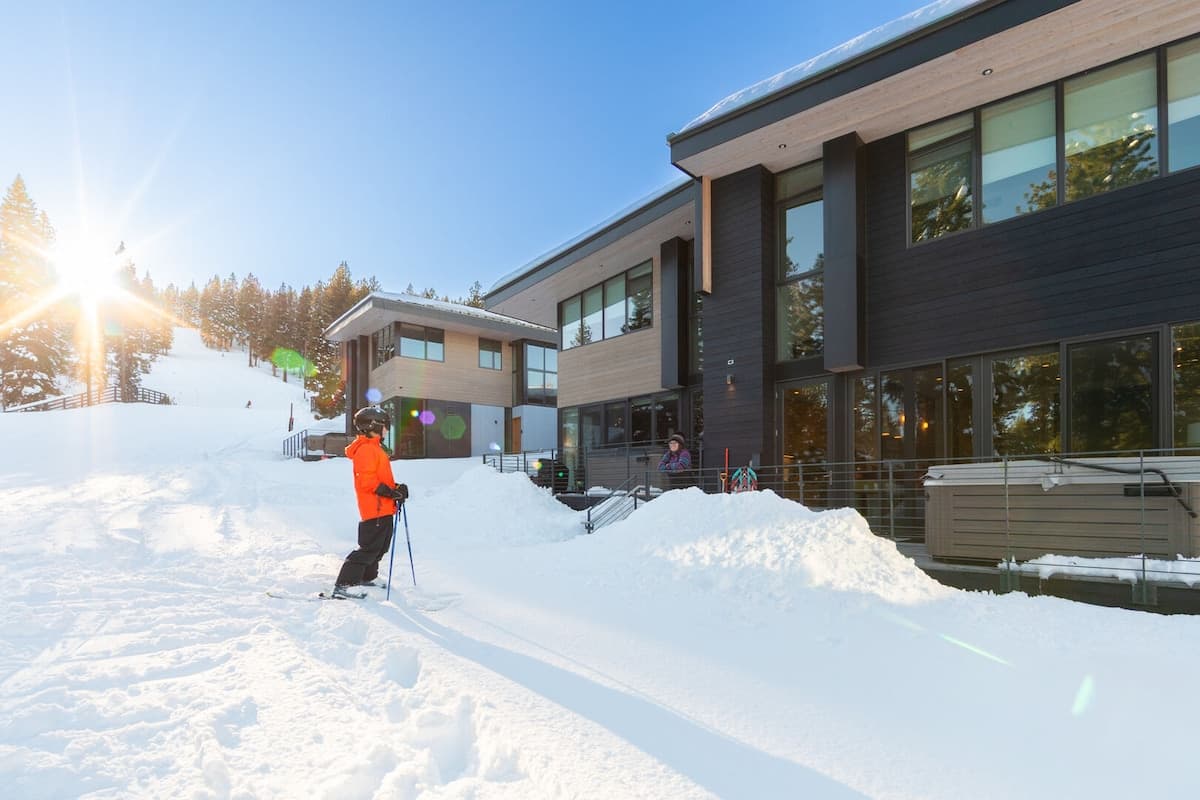 New Ski-In/Ski-Out Northstar Townhome w/Hot Tub - Photo 3