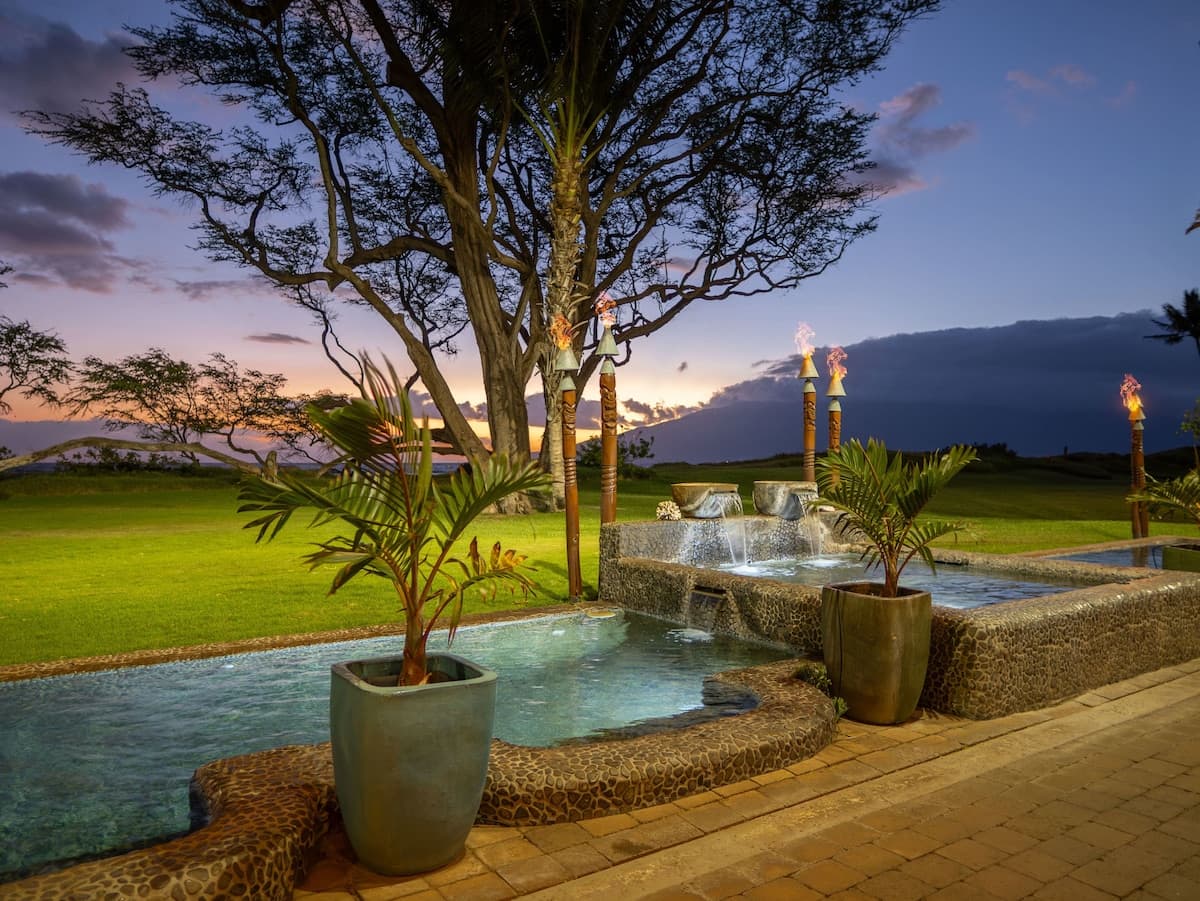 Home in Kihei · ★4.88 · 2 bedrooms · 3 beds · 2 baths - Photo 3