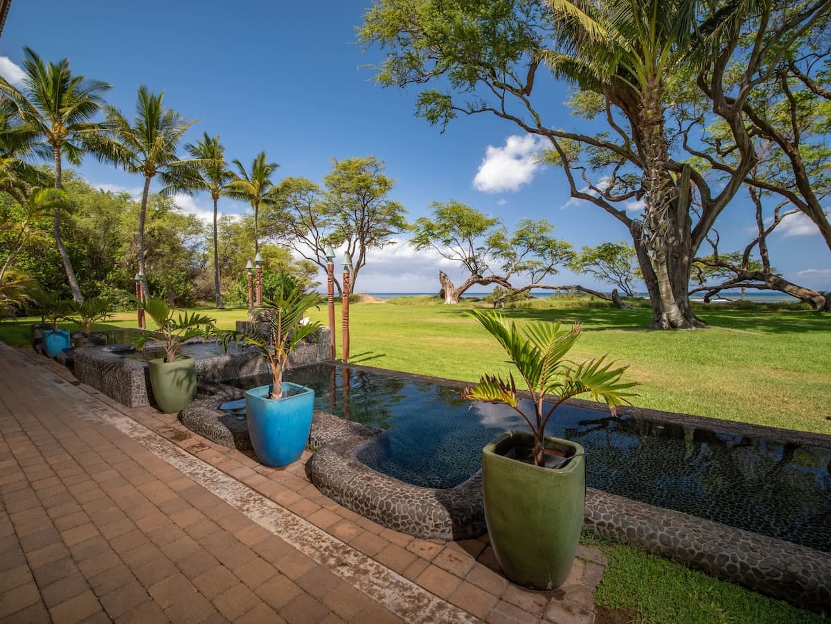 Home in Kihei · ★4.98 · 1 bedroom · 2 beds · 1 bath - Photo 5