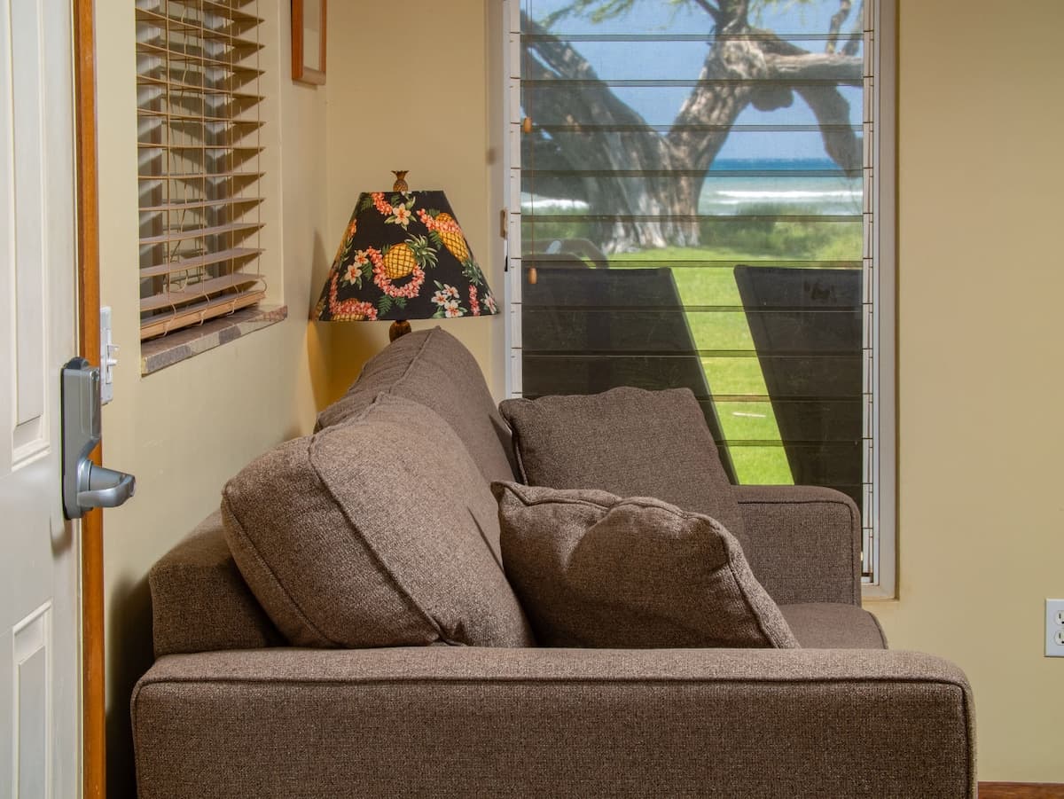 Home in Kihei · ★4.93 · 1 bedroom · 2 beds · 1 bath - Photo 5