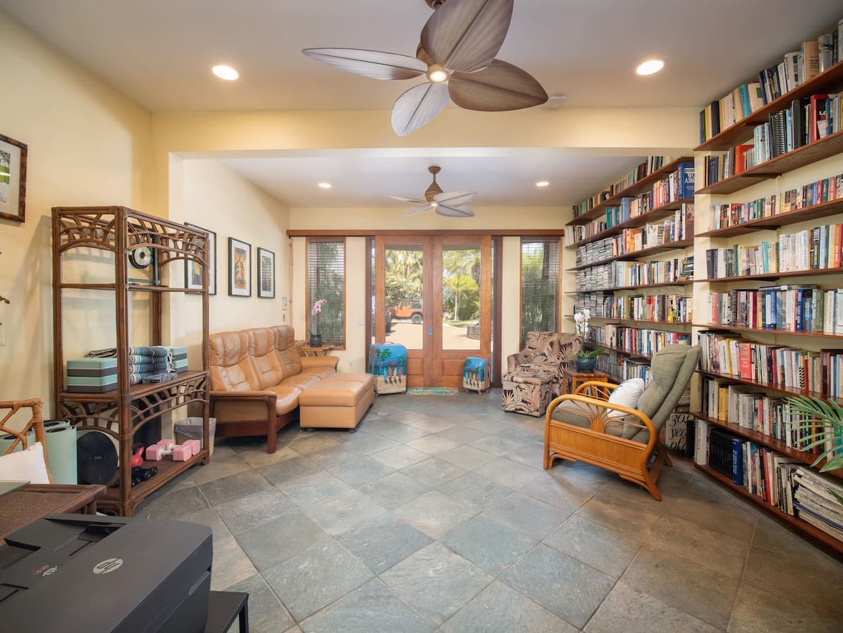 Home in Kihei · ★4.93 · 1 bedroom · 2 beds · 1 bath - Photo 3