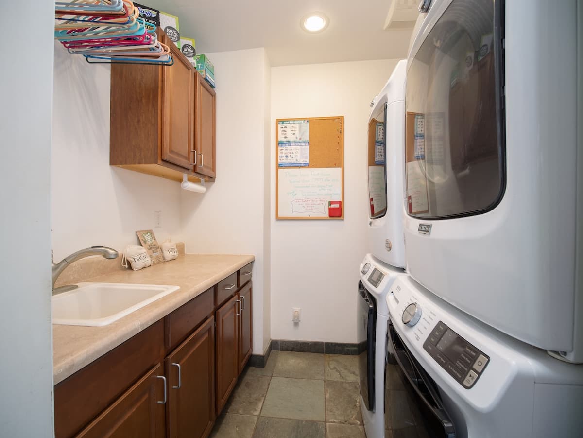 Home in Kihei · ★4.93 · 1 bedroom · 2 beds · 1 bath - Photo 5