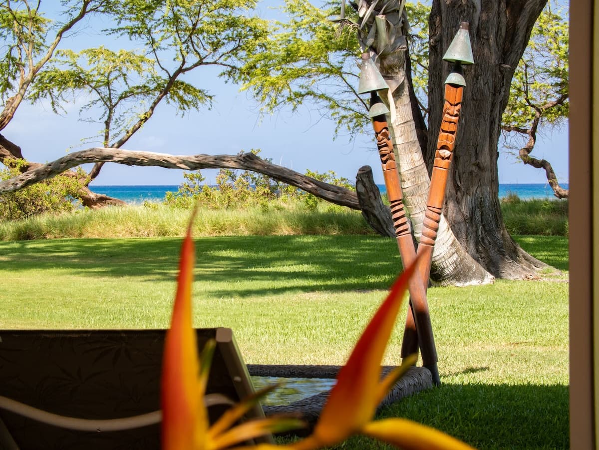 Aloha Aku CoCoPalm2 Suite Cozy Beachfront Escape - Photo 1
