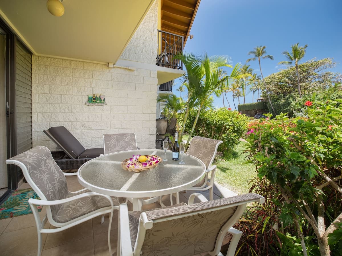 Condo in Kihei · ★4.88 · 1 bedroom · 2 beds · 1 private bath - Photo 1
