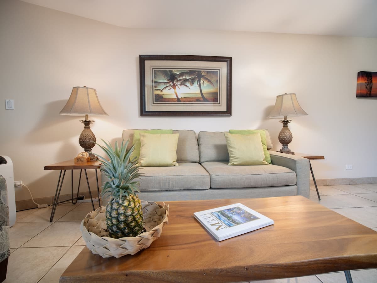 Condo in Kihei · ★4.75 · 1 bedroom · 2 beds · 1 private bath - Photo 3