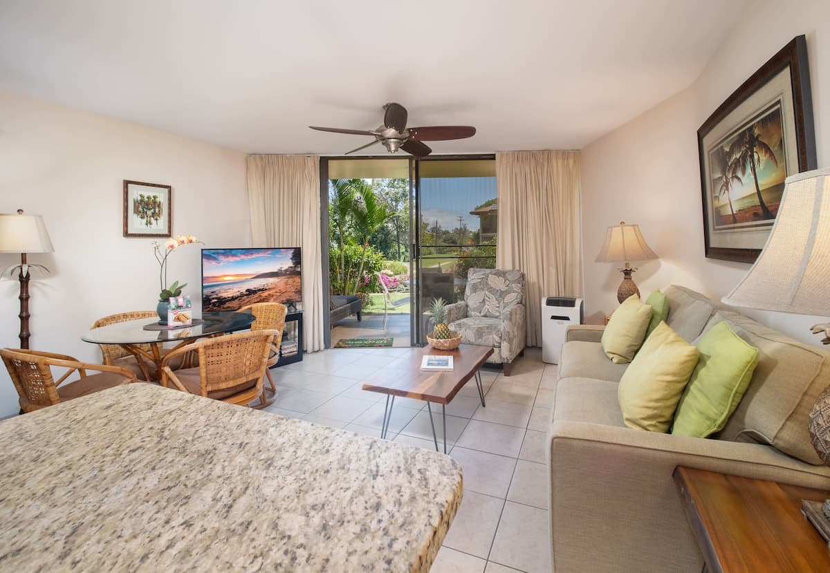 Condo in Kihei · ★4.75 · 1 bedroom · 2 beds · 1 private bath - Photo 1