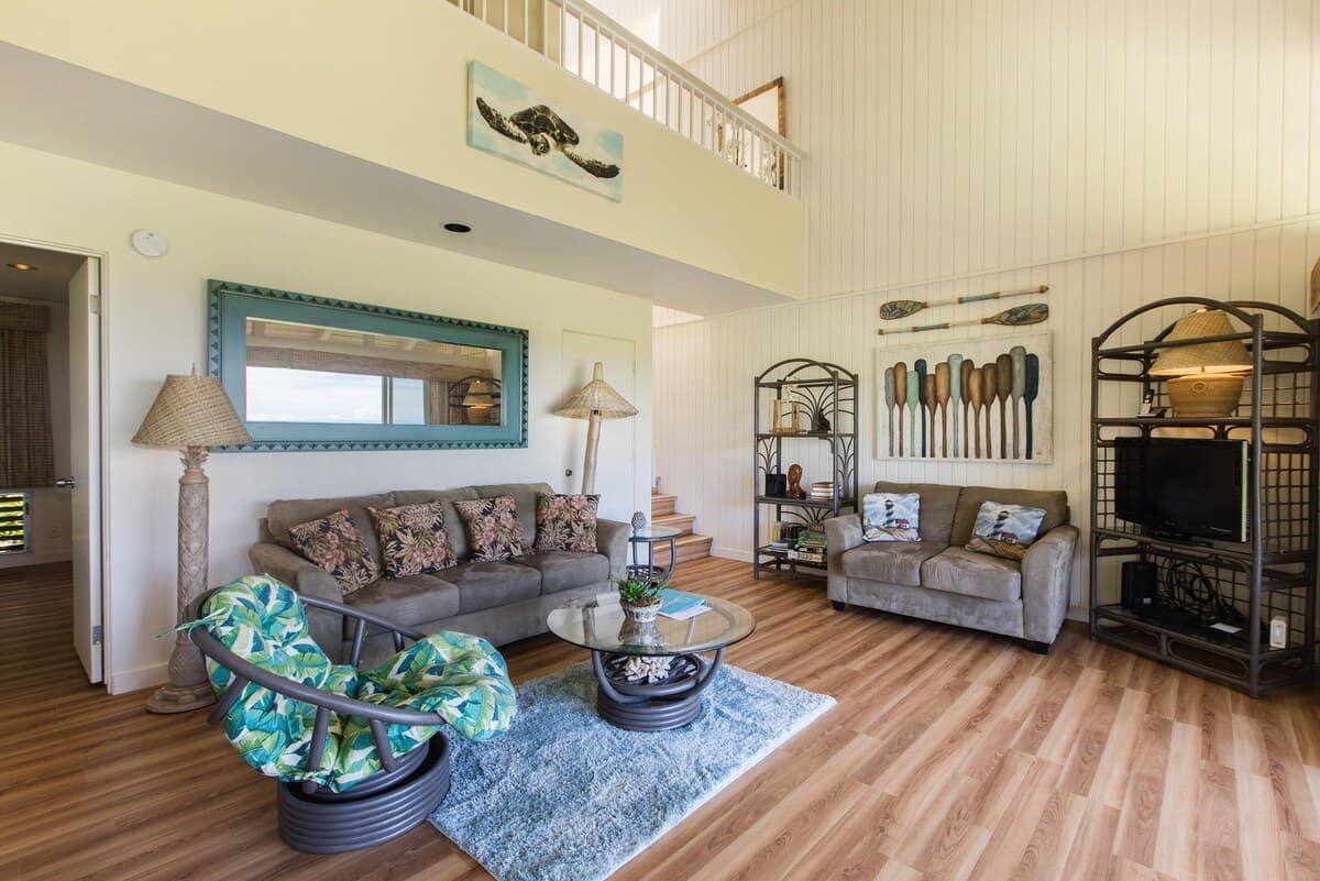 Condo in Princeville · ★4.71 · 1 bedroom · 2 beds · 2 private baths - Photo 4
