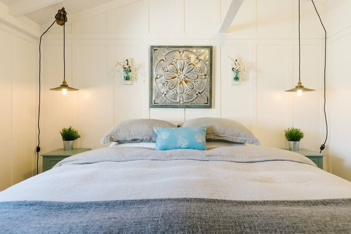 Charming Carmel Cottage, 3 Blocks to Ocean Ave - Photo 2