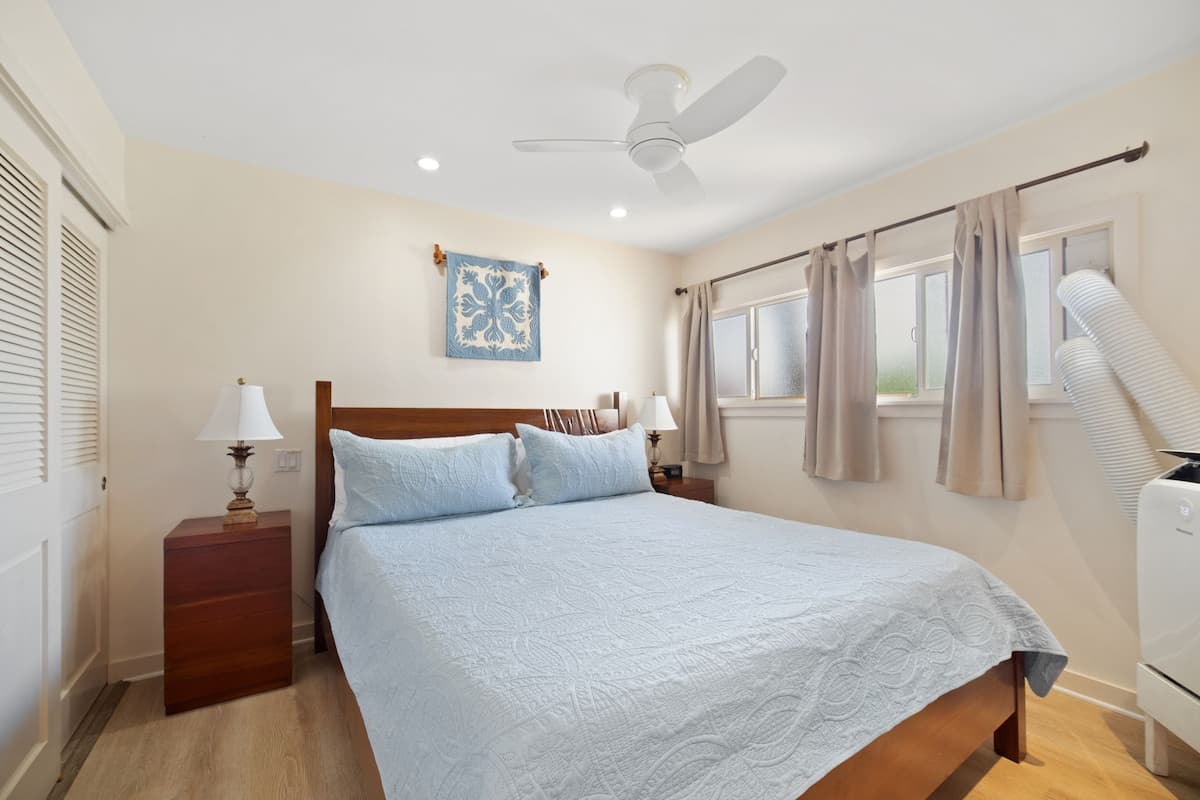 Condo in Kapaa · ★4.68 · 1 bedroom · 2 beds · 1 private bath - Photo 2