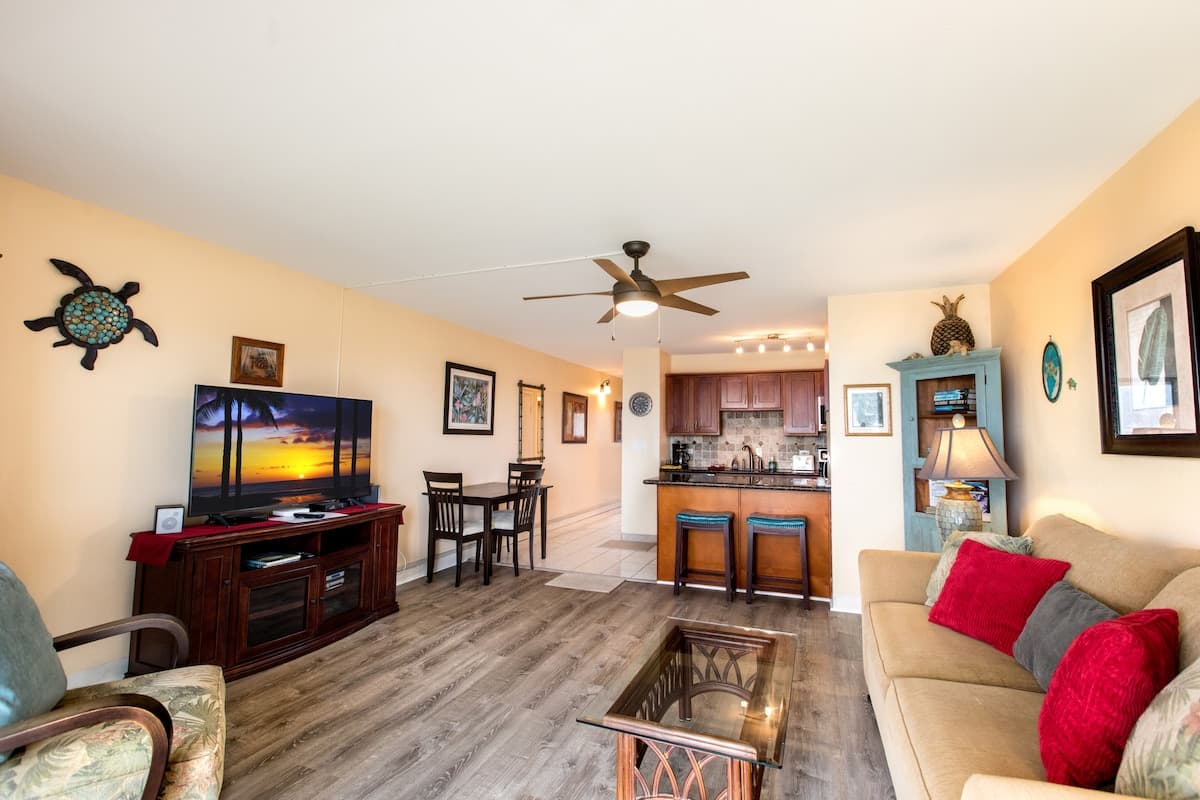 Condo in Kapaa · ★4.8 · 1 bedroom · 2 beds · 1 bath - Photo 5
