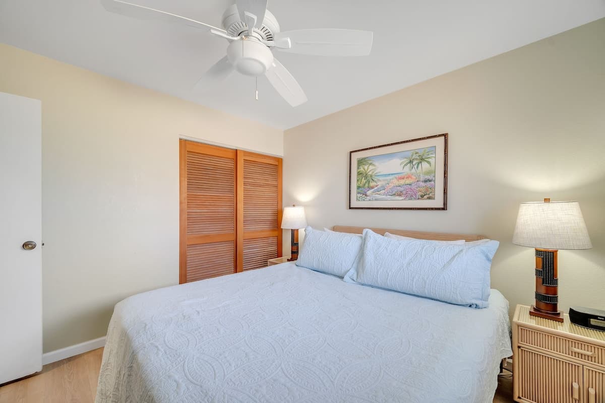 Condo in Kapaa · ★4.9 · 1 bedroom · 2 beds · 1 bath - Photo 3
