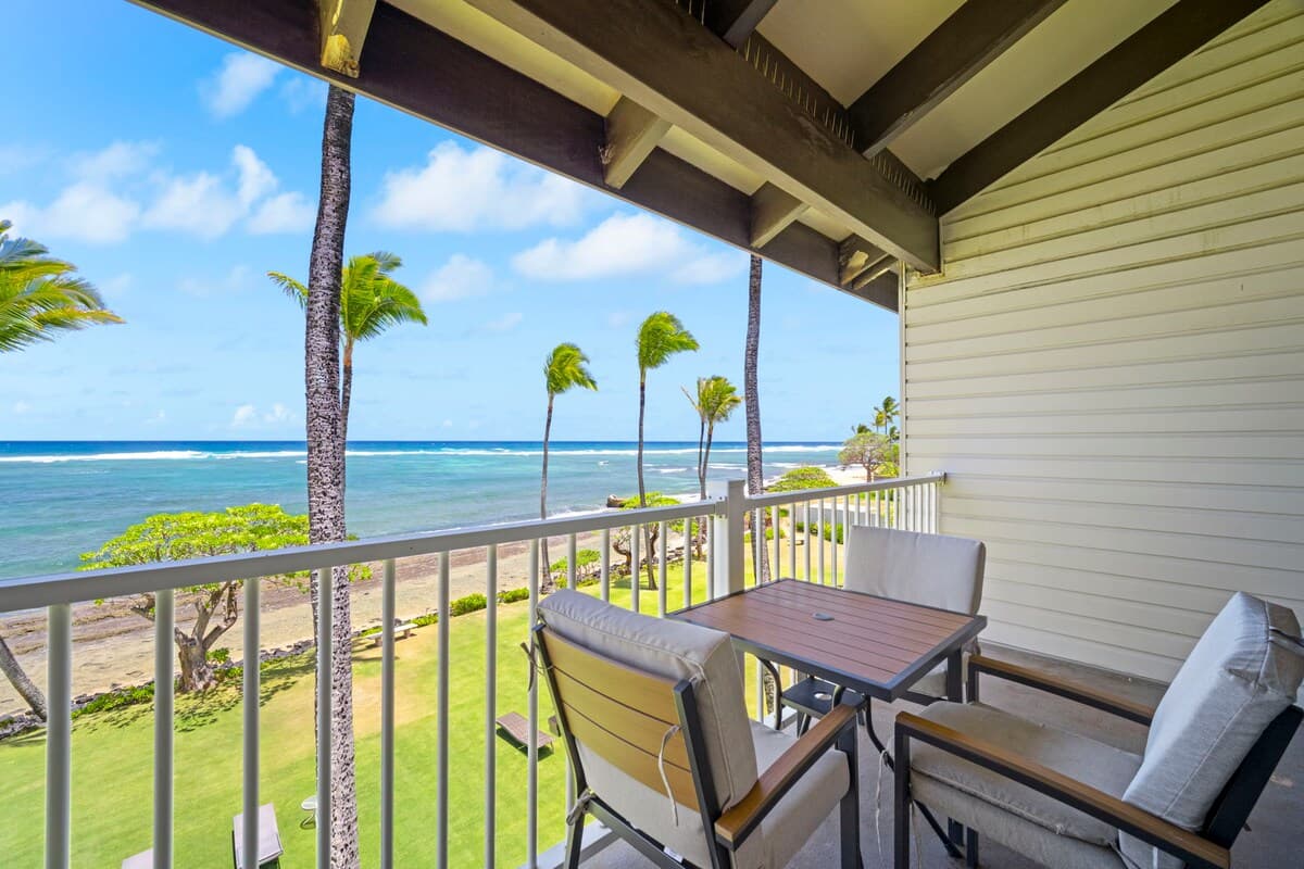Condo in Kapaa · ★4.71 · 2 bedrooms · 4 beds · 2 private baths - Photo 4