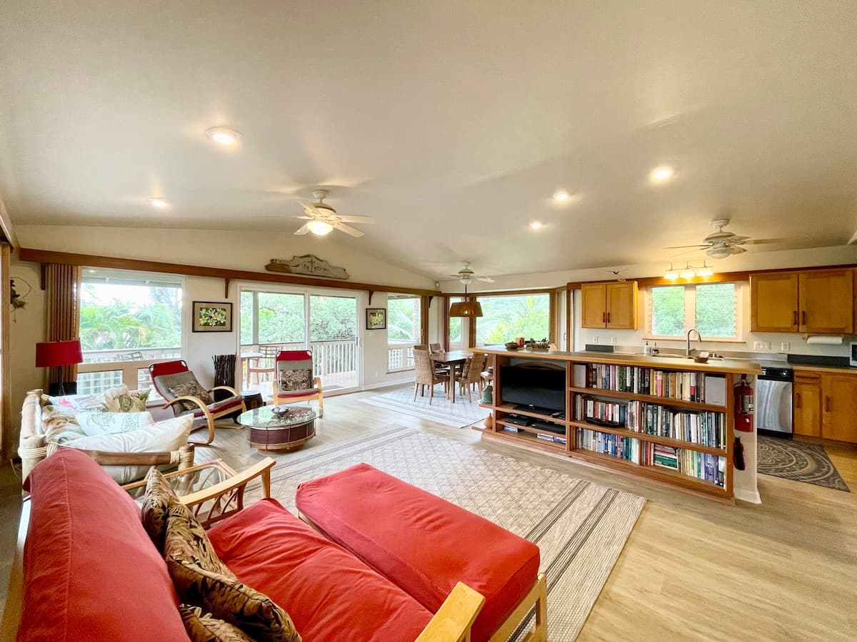 Home in Lihue · ★4.96 · 3 bedrooms · 3 beds · 2 baths - Photo 4
