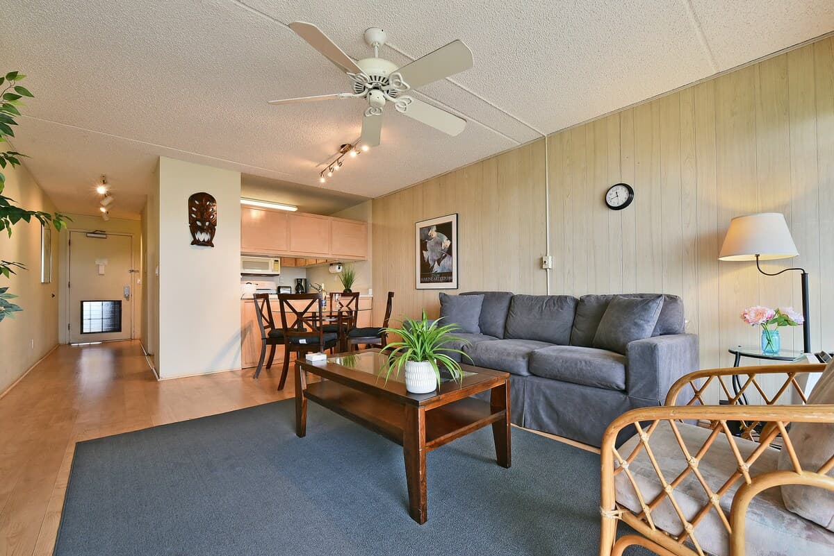 Condo in Kihei · ★4.58 · 1 bedroom · 2 beds · 1 private bath - Photo 2